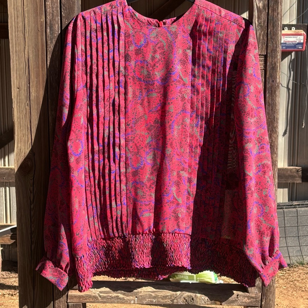 Vintage Schrader Sport Pleated Blouse!
